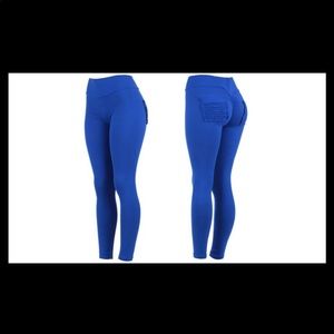 Brand new booty shaping leggings with pockets